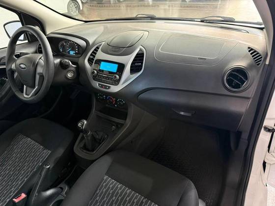 FORD KA 1.5 TI-VCT FLEX SE PLUS SEDAN MANUAL